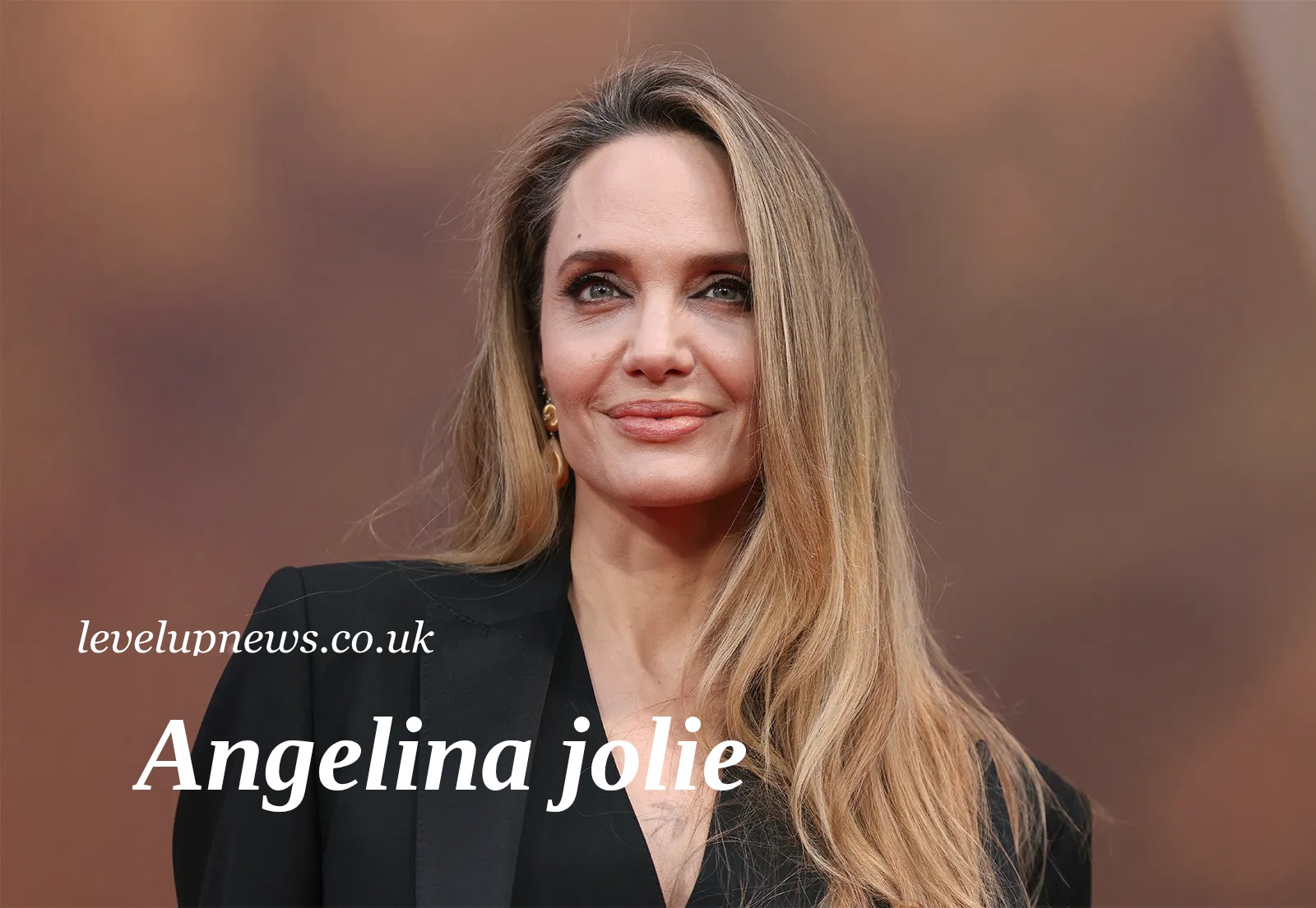 Angelina jolie