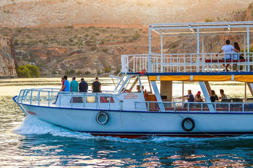 How to Balance Relaxation and Adventure on Vacation