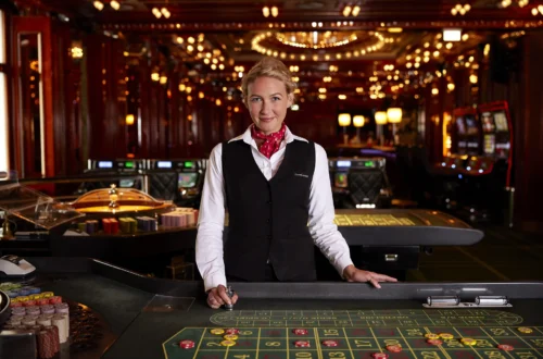 Lucky77 and Slot 777: Exploring the Ultimate Casino Gaming Experience